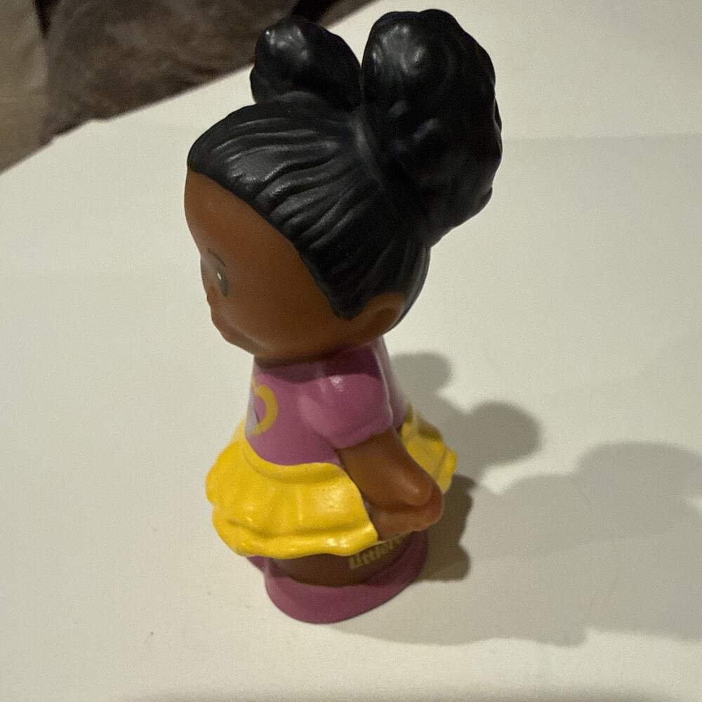 Fisher Price Little People Figure Tessa Girl Pink Dress African American 2012 - Picture 2 of 5